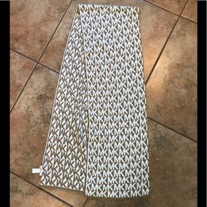 Michael Kors Scarf Logo Tan MK Acrylic Beautiful
